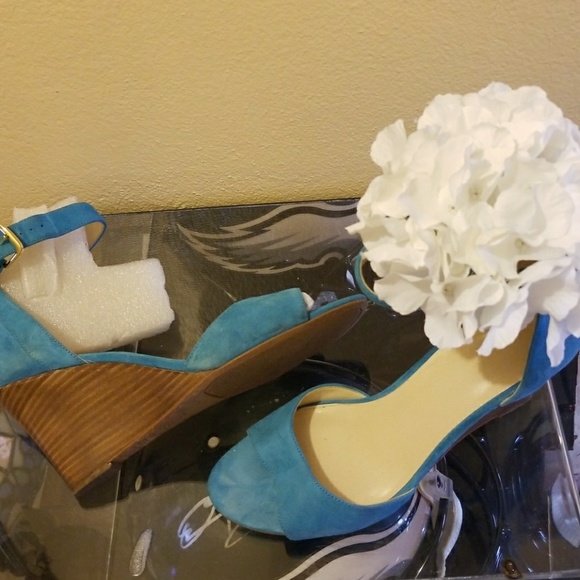 Nine West Shoes - Turquoise Wedge by Nine West sz 10